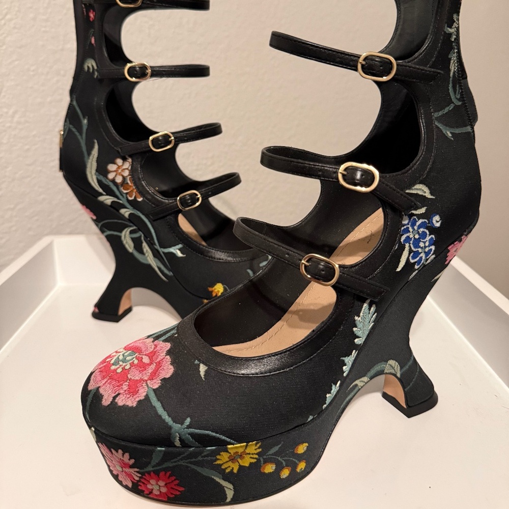 Christian Dior Floral Satin Pumps